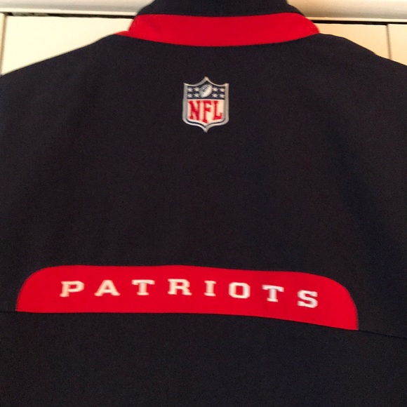 Men’s Reebok NE Patriots full zip jacket - Picture 4 of 10